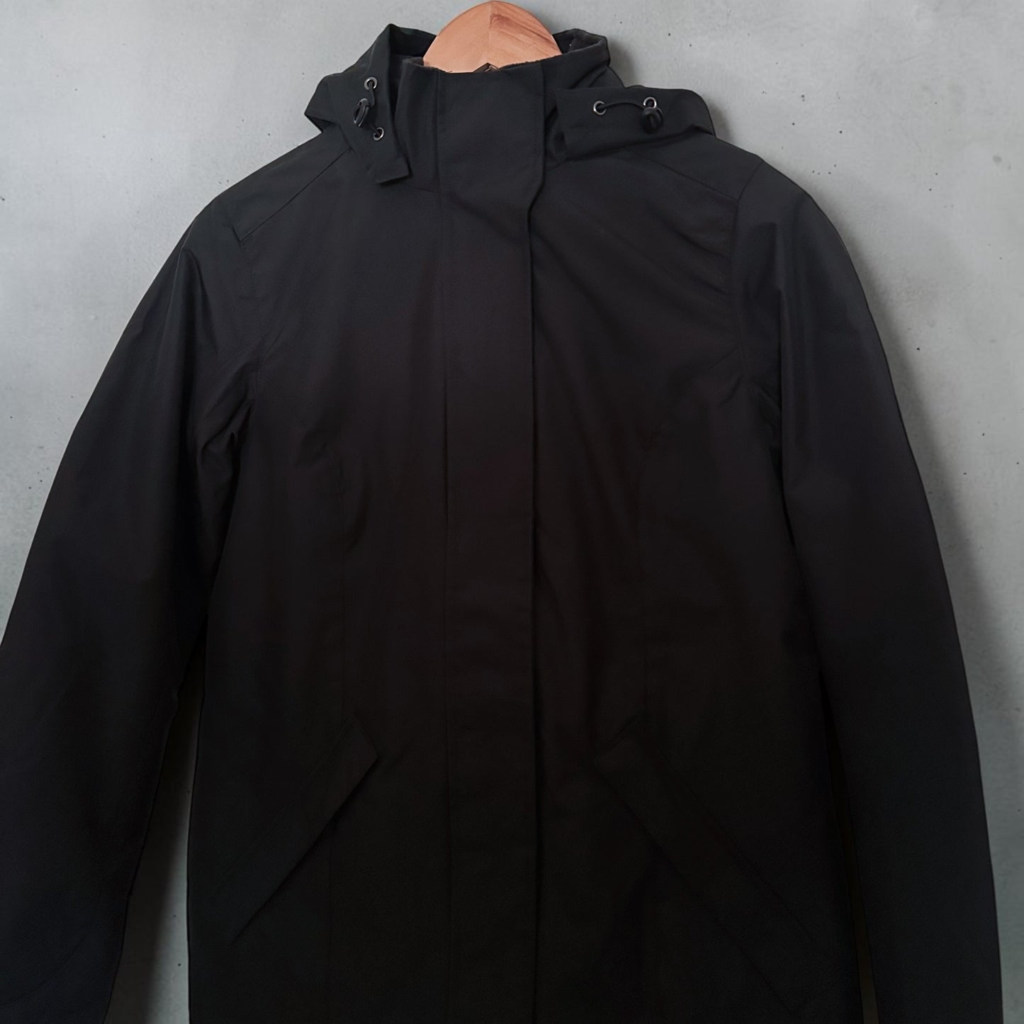 Chaqueta Outdoor Impermeable Hombre: Temporada Invierno 2026