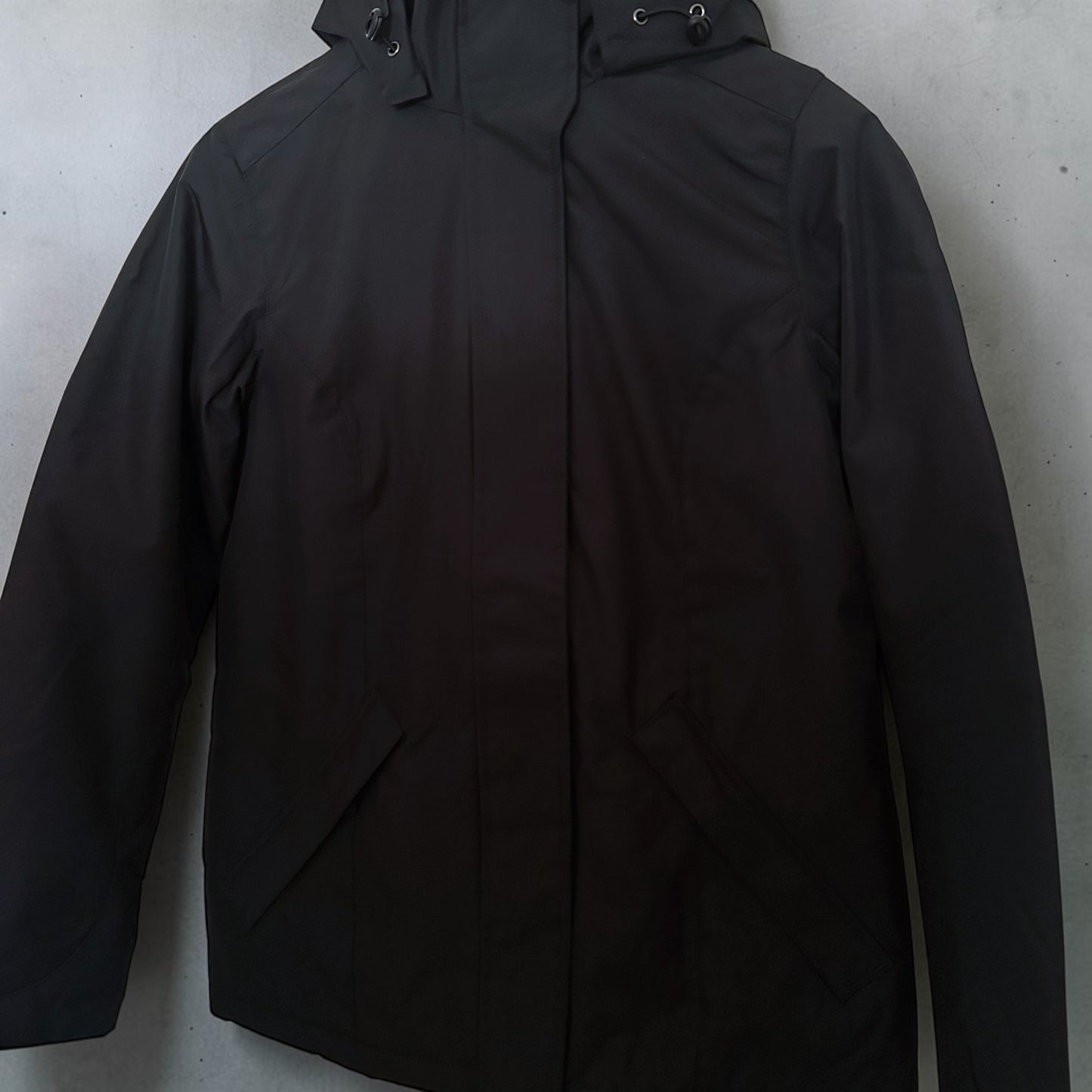 Chaqueta Outdoor Impermeable Hombre: Temporada Invierno 2026