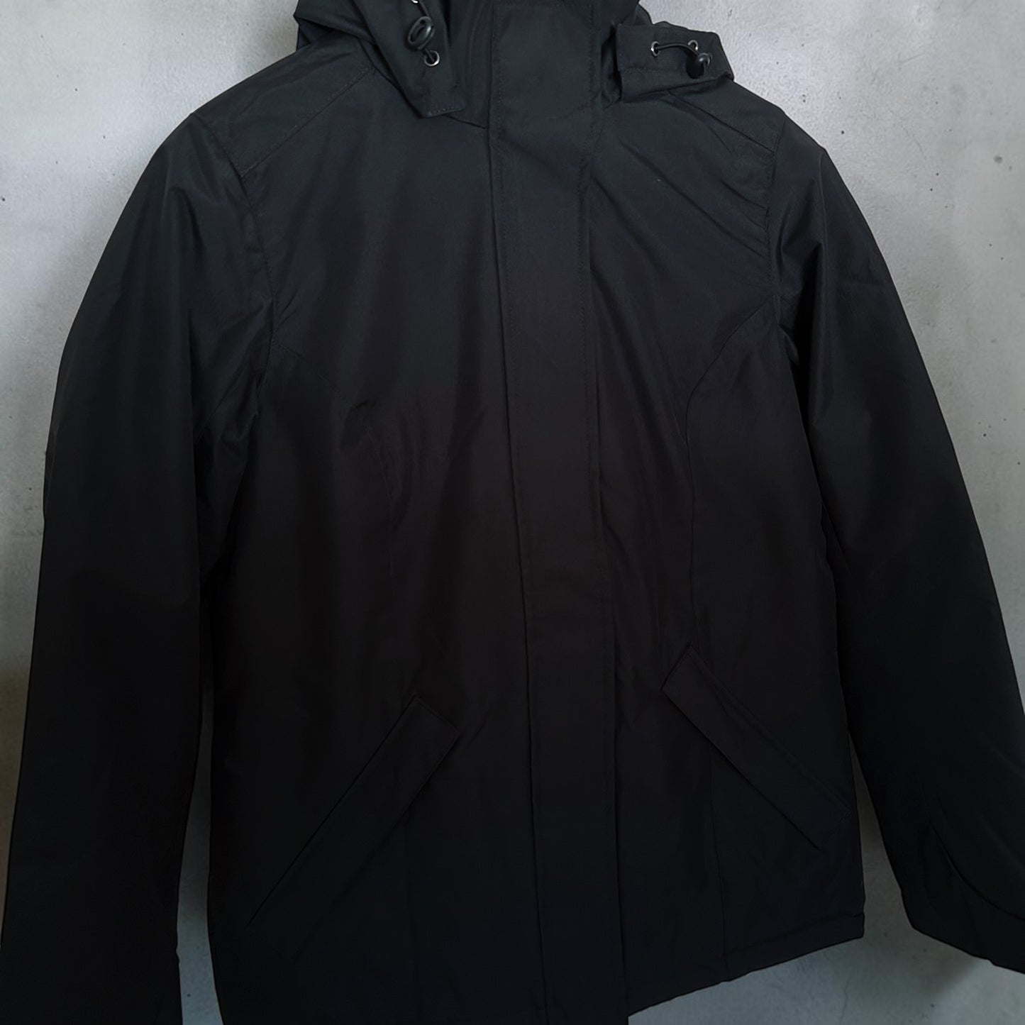 Chaqueta Outdoor Impermeable Hombre: Temporada Invierno 2026